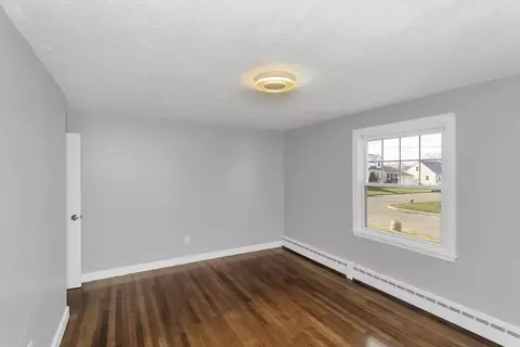 49 Bennett St, Chicopee, MA 01013 photo 29
