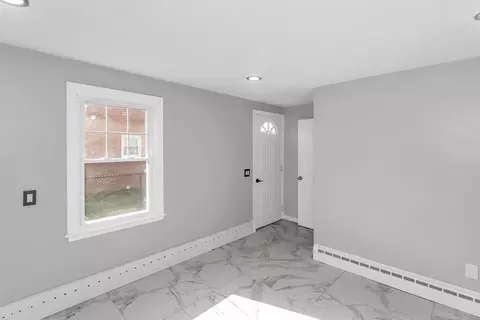 49 Bennett St, Chicopee, MA 01013 photo 37