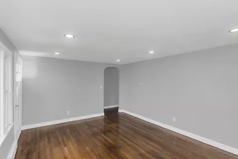 49 Bennett St, Chicopee, MA 01013 photo 15