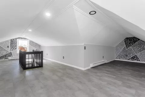 49 Bennett St, Chicopee, MA 01013 photo 33
