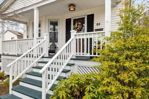 63 Airlie St, Worcester, MA 01606