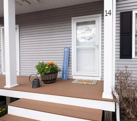 14 Landing Way #14, Lakeville, MA 02347