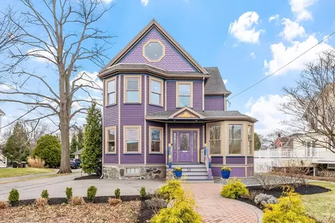 36 Lake Ave, Melrose, MA 02176