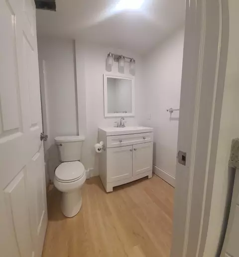 148 Florence St, Everett, MA 02149 photo 4