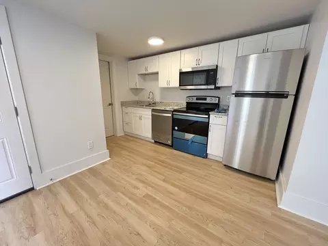 148 Florence St, Everett, MA 02149 photo 2