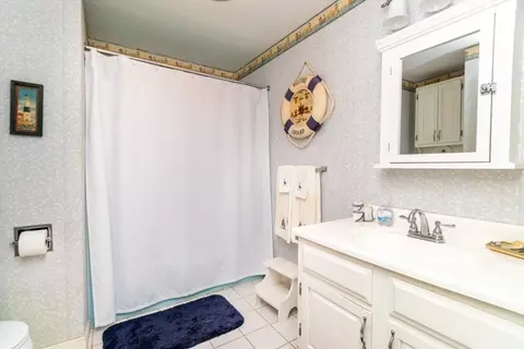39 Mainsle Ln, Hyannis, MA 02601 photo 5