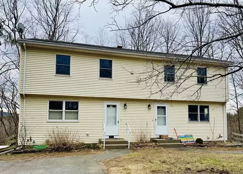 534-536 Turners Falls Rd, Montague, MA 01351