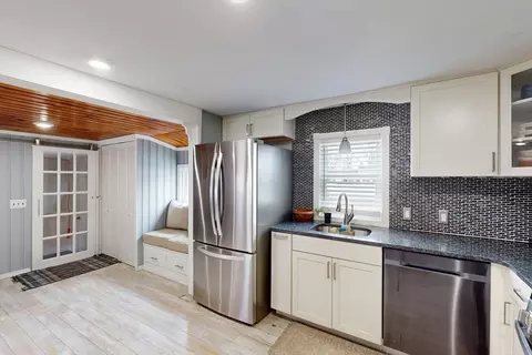 22 Harrington Rd, Chicopee, MA 01020 photo 11
