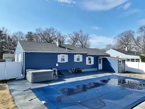 22 Harrington Rd, Chicopee, MA 01020 photo 6