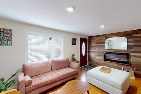 22 Harrington Rd, Chicopee, MA 01020 photo 17