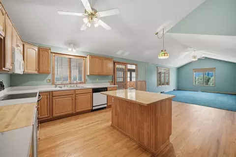 Kitchen - 11 Laurel Dr, Easthampton, MA 01027 photo 2 of 4