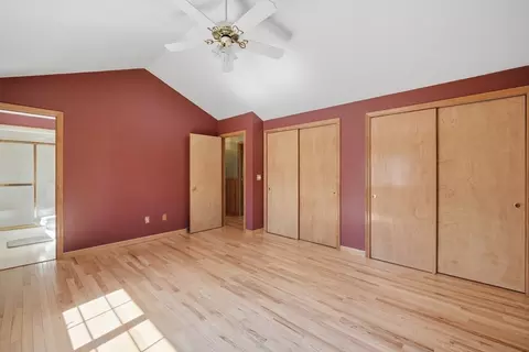 Bedroom - 11 Laurel Dr, Easthampton, MA 01027 photo 3 of 8