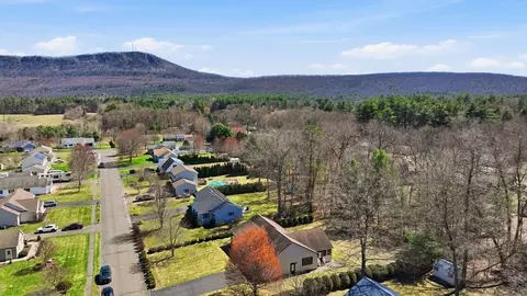 View/Area - 11 Laurel Dr, Easthampton, MA 01027 photo 1 of 4