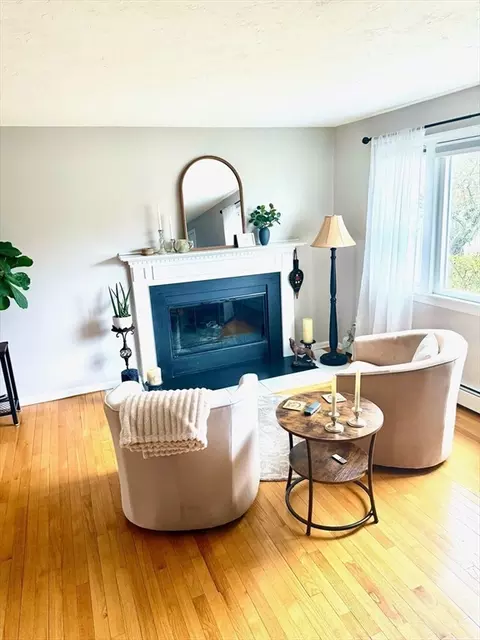 57 Stafford St #F, Plymouth, MA 02360
