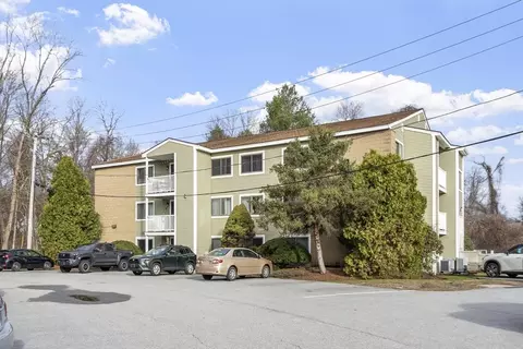 4 Bridgeview Cir #36, Tyngsborough, MA 01879