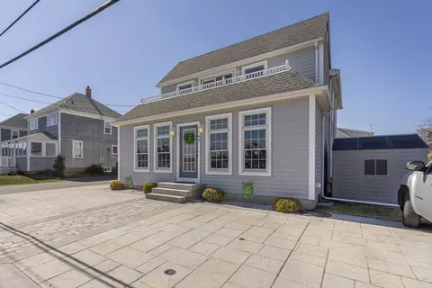 99 Ashburton Ave, Marshfield, MA 02050