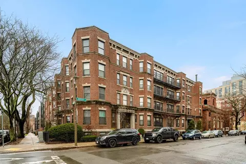 111 Jersey St #12, Boston, MA 02215