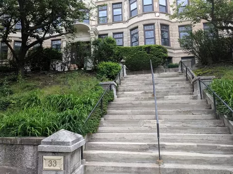33 Westbourne Ter #3, Brookline, MA 02446