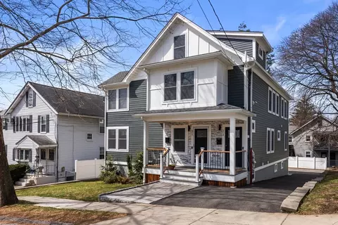 21 Bradford Rd #21, Watertown, MA 02472