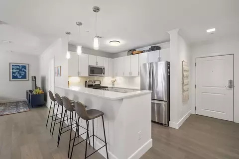 320 Maverick St #209, Boston, MA 02128