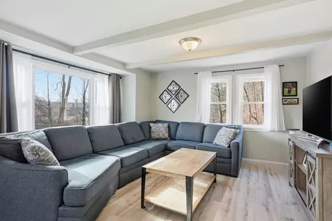 75 C St, Athol, MA 01331 photo 4