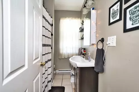 232 Alden St, Fall River, MA 02723 photo 20