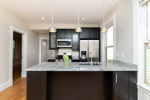 125 Princeton St #1, Boston, MA 02128