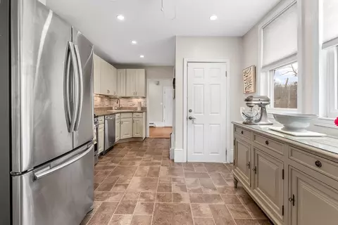 285 Colburn St, Dedham, MA 02026 photo 17