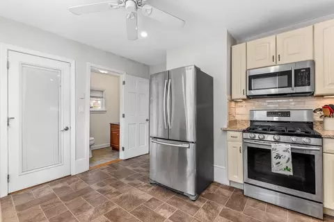 285 Colburn St, Dedham, MA 02026 photo 21