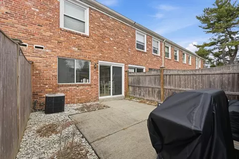 41 Jamestown Dr #41, Springfield, MA 01108 photo 32