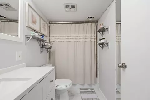 41 Jamestown Dr #41, Springfield, MA 01108 photo 30