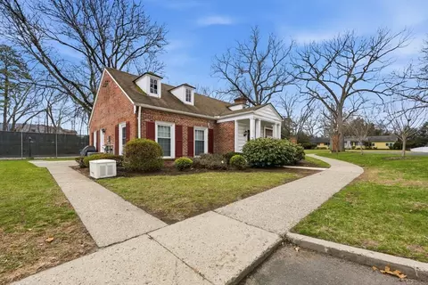 41 Jamestown Dr #41, Springfield, MA 01108 photo 41
