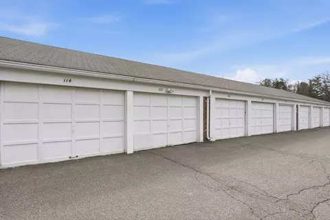 41 Jamestown Dr #41, Springfield, MA 01108 photo 40