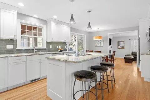 4 Davis Ln, Georgetown, MA 01833 photo 4