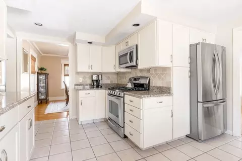 60 High St, Needham, MA 02494 photo 12
