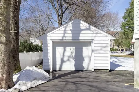 60 High St, Needham, MA 02494 photo 31