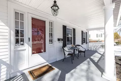 60 High St, Needham, MA 02494 photo 4