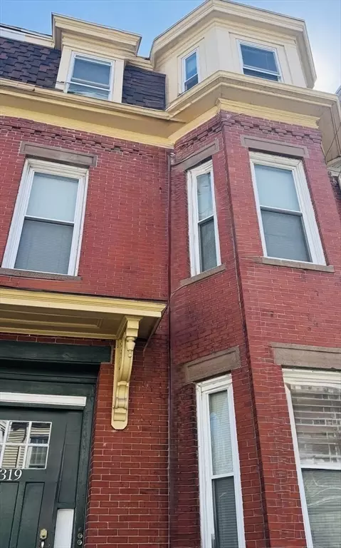 319 Spruce St, Chelsea, MA 02150