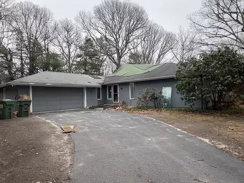 58 Sachem Dr, Centerville, MA 02632