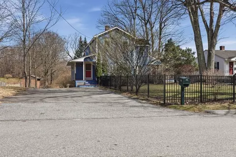 18 Bergin Ln, Worcester, MA 01602 photo 3