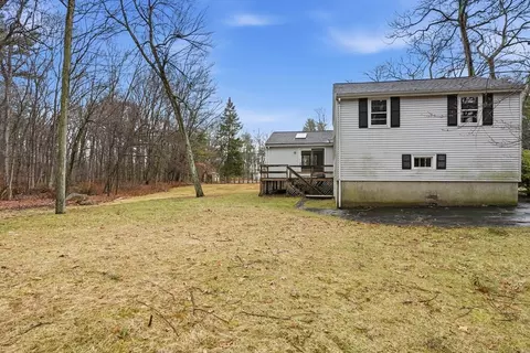 8 Ledgewood Dr, Canton, MA 02021 photo 28