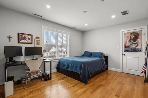 472 Main St #C, Stoneham, MA 02180 photo 23