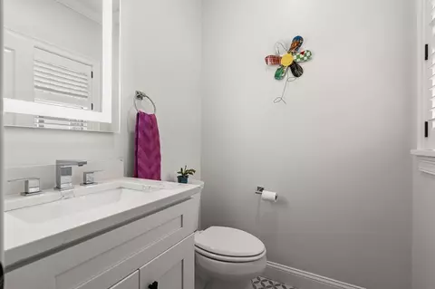 472 Main St #C, Stoneham, MA 02180 photo 17