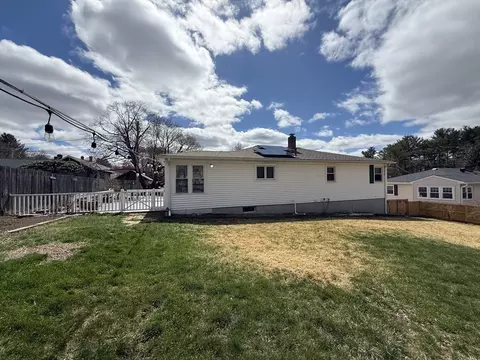 6 Riebe Ave, Webster, MA 01570 photo 4