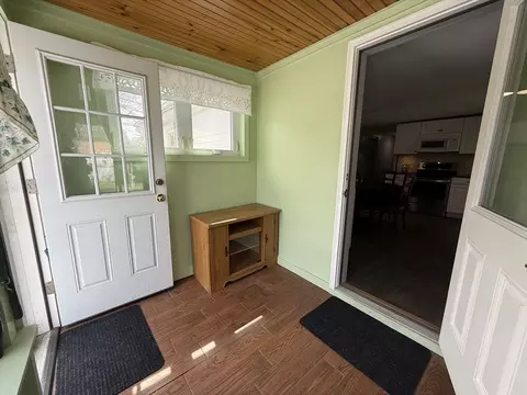 6 Riebe Ave, Webster, MA 01570 photo 18