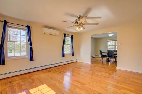 Living - 17 Lynne Rd, Wareham, MA 02571 photo 1 of 7
