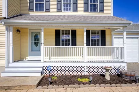 Exterior - 17 Lynne Rd, Wareham, MA 02571 photo 5 of 9