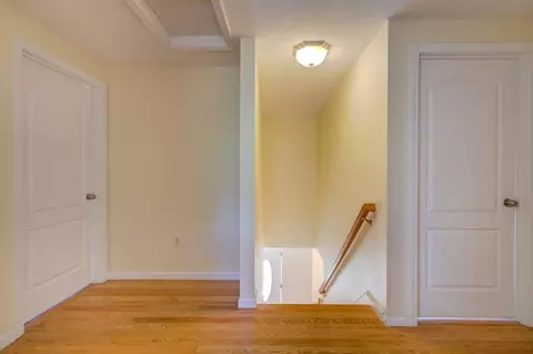 Entry Way - 17 Lynne Rd, Wareham, MA 02571 photo 3 of 3