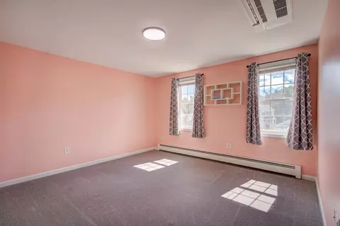 Bedroom - 17 Lynne Rd, Wareham, MA 02571 photo 3 of 4