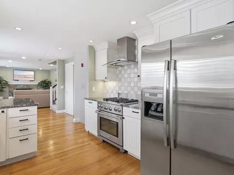 17 Daley St, Needham, MA 02494 photo 18